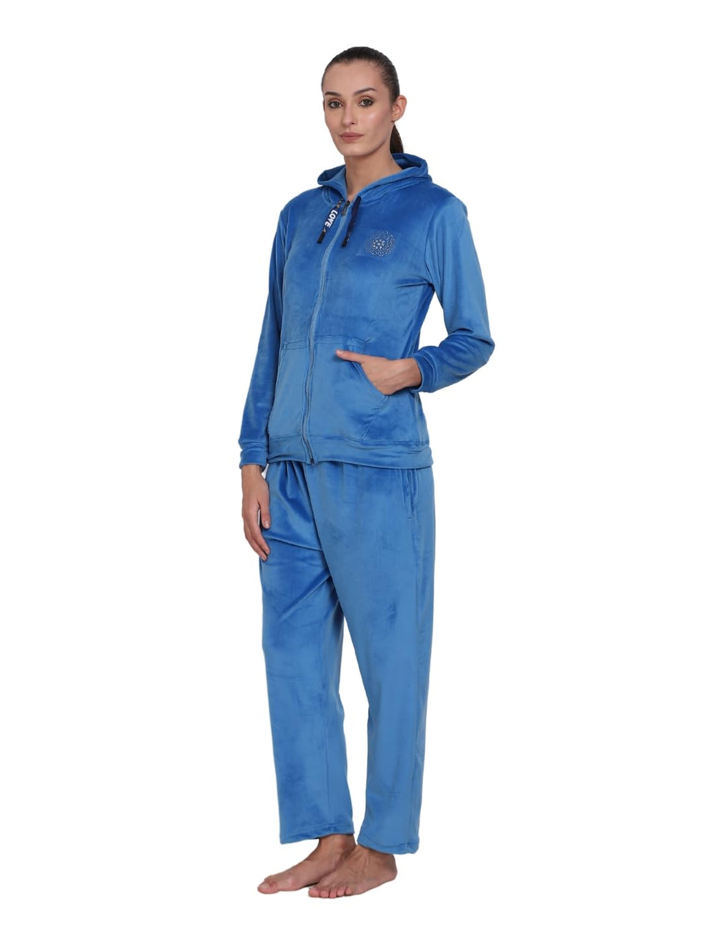 Noty- Night Suit Velvet-Hoody with 2 Side Pockets