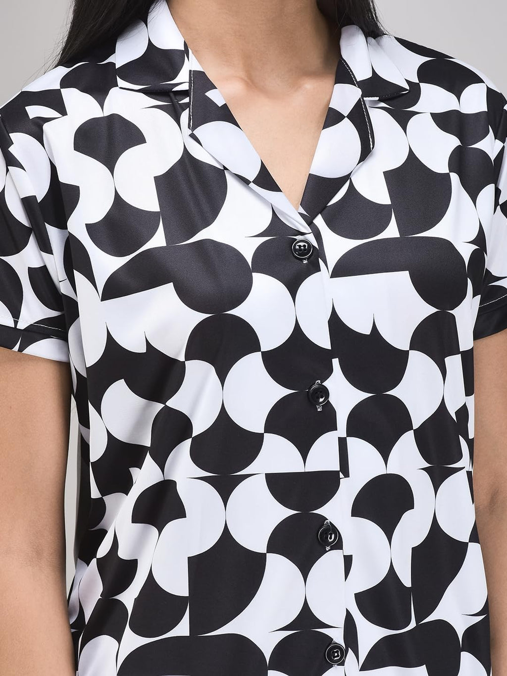 Noty ® Girl's/Women's Night Suit- Serena- Cool Print, Short Sleeves, V Neck