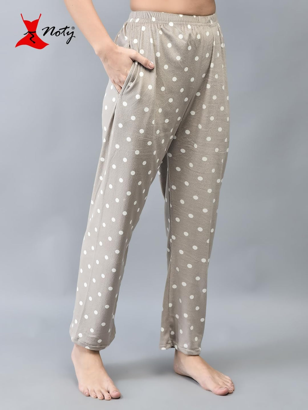 Noty- Night Suit Winter Velvet-Round Neck- Printed